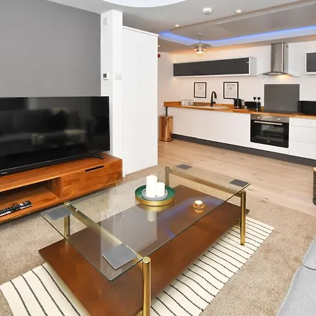 Antrobus Deluxe Apartments By Yourstays - 1 Bedroom Luxury Apartments In Congleton Exterior photo