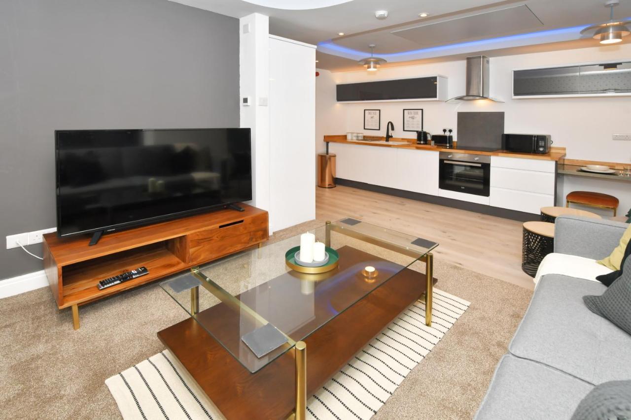 Antrobus Deluxe By Yourstays - 1 Bedroom Luxury In