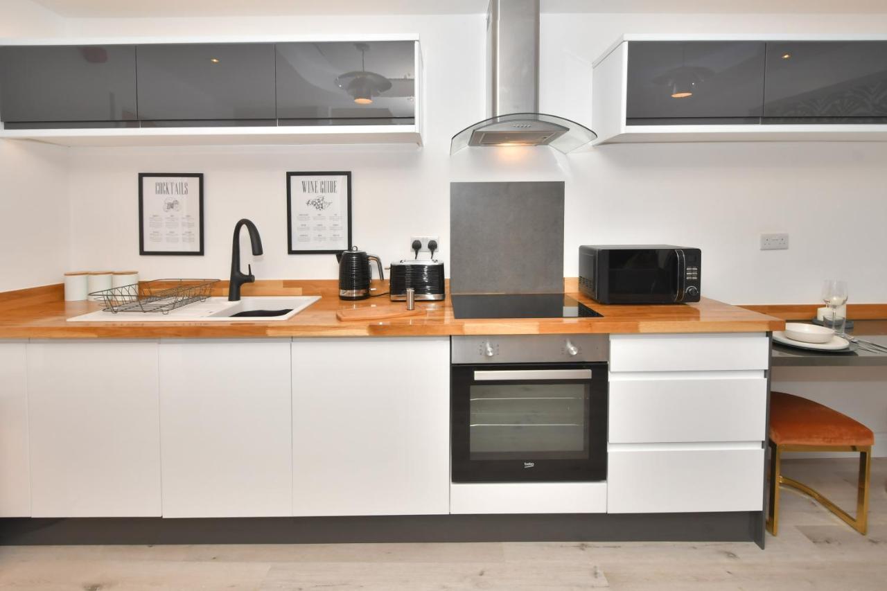 Antrobus Deluxe By Yourstays - 1 Bedroom Luxury In