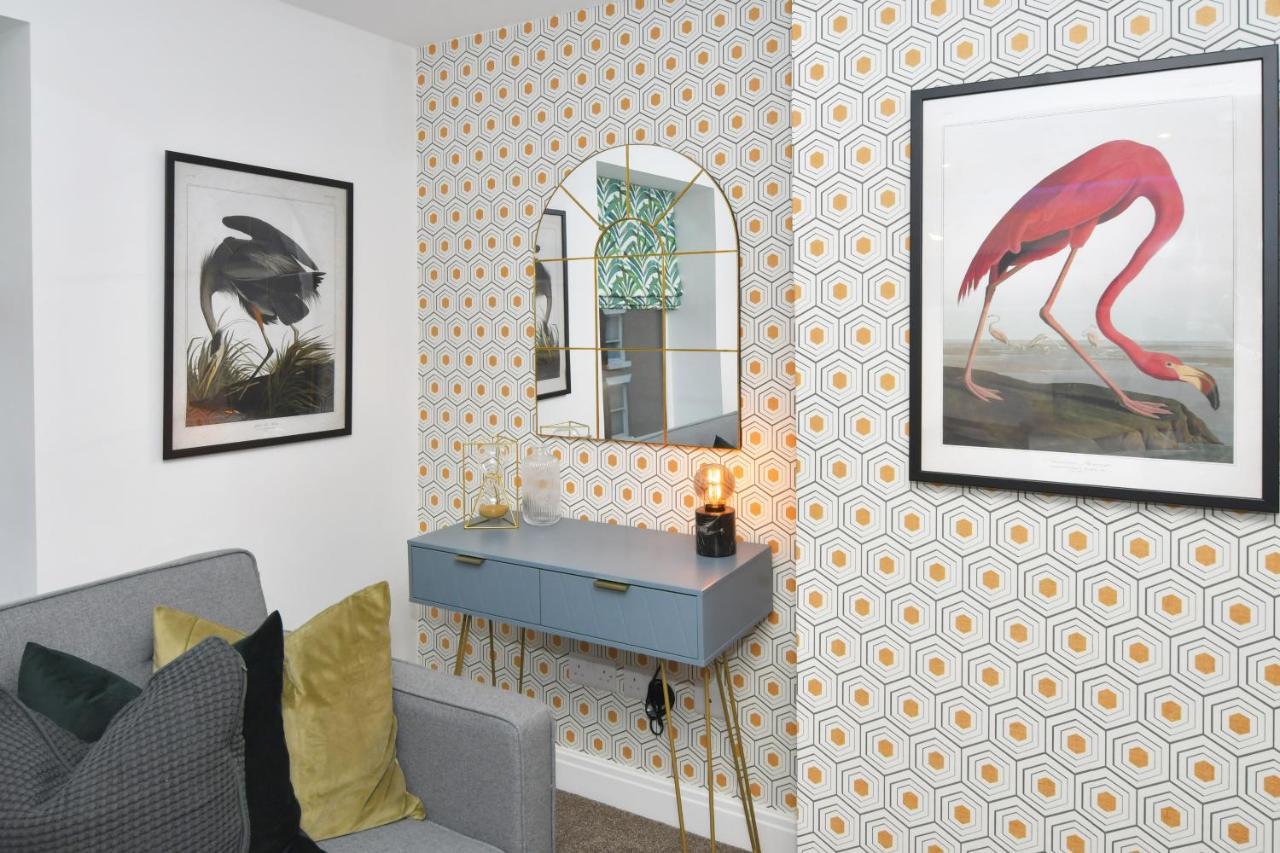 Antrobus Deluxe By Yourstays - 1 Bedroom Luxury In Congleton