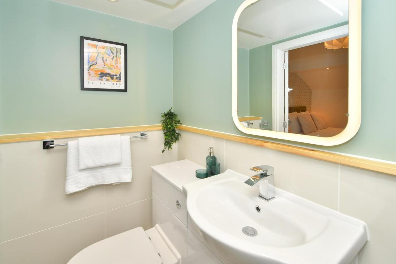 Apartment Antrobus Deluxe By Yourstays - 1 Bedroom Luxury In Congleton